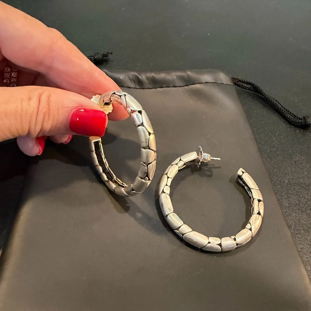 John Hardy Sterling Silver Pebble Kali Earrings - Picture 1 of 6